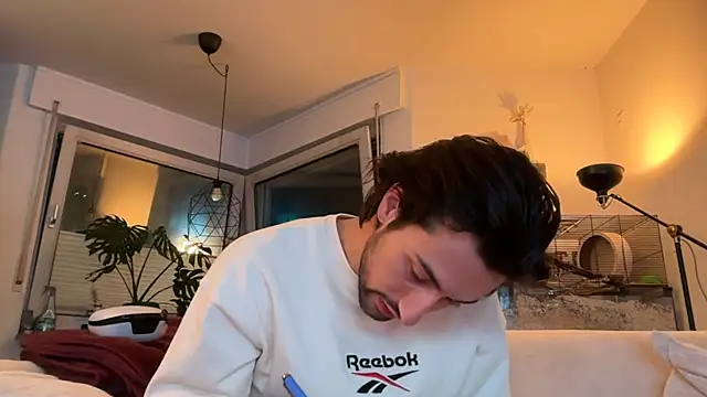 Passion-Frucht online show from September 24, 2025, 10:16 pm