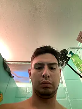 Snapshot of juanjR11 chatting on October 9, 2025, 9:26 pm juanjR11 online show from October 9, 2025, 9:26 pm