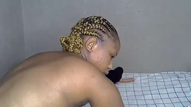 Snapshot of Bellabootie chatting on January 31, 2026, 8:29 pm Bellabootie online show from January 31, 2026, 8:29 pm