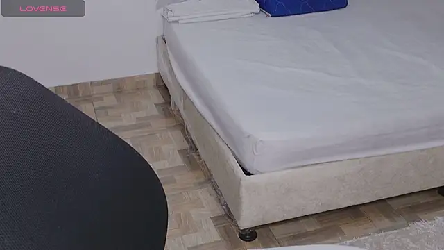 CattleyaAngel online show from March 6, 2026, 5:19 pm