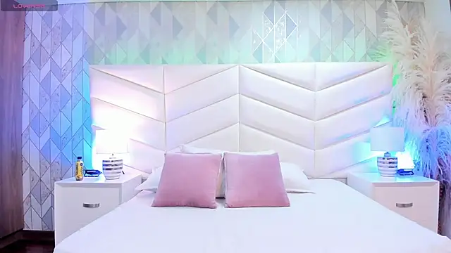 Snapshot of Charlotte_hall_ chatting on September 26, 2025, 3:35 am Charlotte hall online show from September 26, 2025, 3:35 am