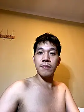 Snapshot of asian_guy_69 chatting on October 23, 2025, 2:05 pm asian guy 69 online show from October 23, 2025, 2:05 pm