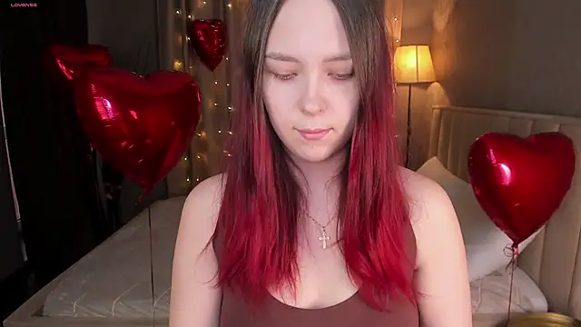 Snapshot of Monica__Queen chatting on February 11, 2026, 5:29 am Monica Queen online show from February 11, 2026, 5:29 am