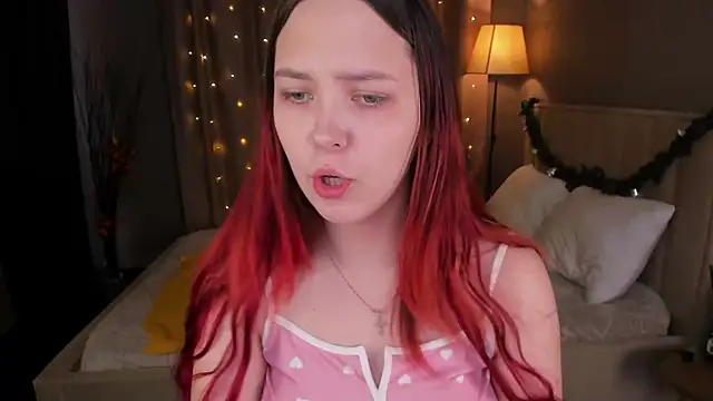 Snapshot of Monica__Queen chatting on December 1, 2025, 5:30 am Monica Queen online show from December 1, 2025, 5:30 am