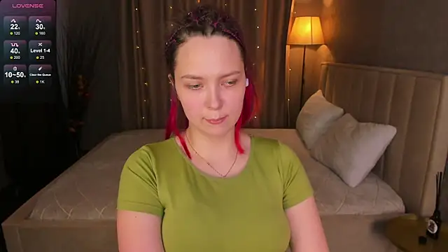 Snapshot of Monica__Queen chatting on February 3, 2026, 6:33 am Monica Queen online show from February 3, 2026, 6:33 am