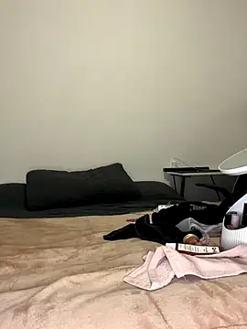 SelenaxMauro420 online show from September 30, 2025, 6:03 pm