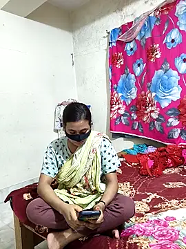 Love Queen11 online show from October 27, 2025, 4:41 pm