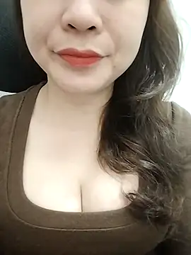 Snapshot of Girl_Shy2000 chatting on March 12, 2026, 2:43 pm Girl Shy2000 online show from March 12, 2026, 2:43 pm