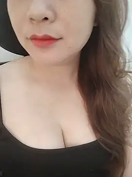 Girl Shy2000 online show from May 30, 2026, 5:14 am