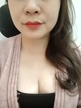 Snapshot of Girl_Shy2000 chatting on March 15, 2026, 3:46 am Girl Shy2000 online show from March 15, 2026, 3:46 am