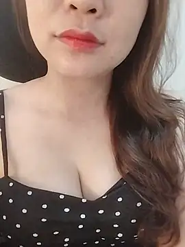 Girl Shy2000 online show from May 14, 2026, 12:07 am