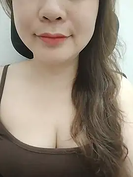 Girl Shy2000 online show from May 15, 2026, 10:19 pm