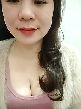 Snapshot of Girl_Shy2000 chatting on March 8, 2026, 12:27 am Girl Shy2000 online show from March 8, 2026, 12:27 am