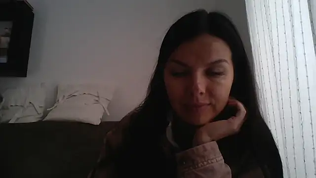 Lorivell online show from November 28, 2025, 12:38 pm