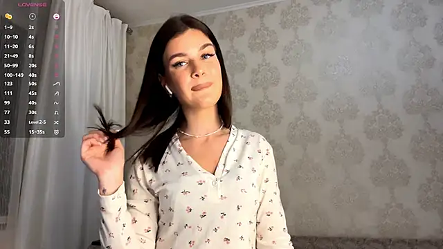 ameliasweetygirl online show from September 25, 2025, 5:19 pm