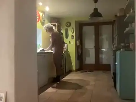 Snapshot of chtentation chatting on October 1, 2025, 7:35 am chtentation online show from October 1, 2025, 7:35 am