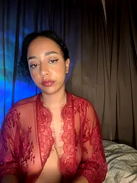 Snapshot of DarkFantisyxx chatting on October 19, 2025, 4:59 am DarkFantisyxx online show from October 19, 2025, 4:59 am