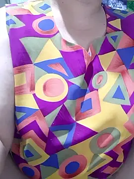 Kimkhaepretty online show from January 18, 2026, 1:14 pm