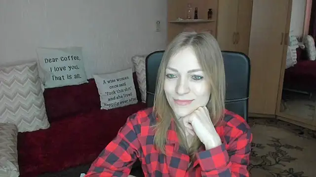 Snapshot of Tiffany_Bates chatting on April 23, 2026, 12:29 pm Tiffany Bates online show from April 23, 2026, 12:29 pm