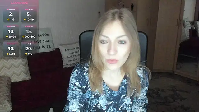Snapshot of Tiffany_Bates chatting on April 27, 2026, 3:26 am Tiffany Bates online show from April 27, 2026, 3:26 am