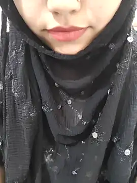 Miss Rose   online show from November 8, 2025, 5:55 am