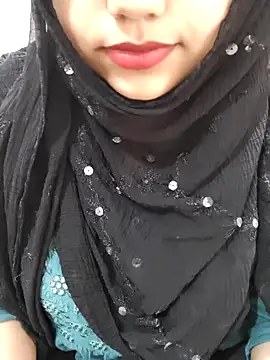 Miss Rose   online show from December 3, 2025, 6:47 am