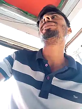 LesserUpset online show from December 15, 2025, 4:40 am