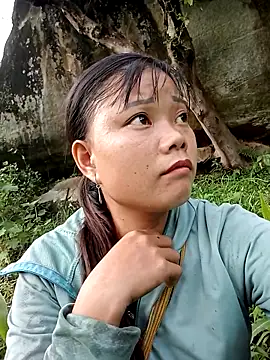 Snapshot of Samyy_xx chatting on October 2, 2025, 12:58 am Samyy xx online show from October 2, 2025, 12:58 am