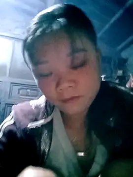 Snapshot of Samyy_xx chatting on November 21, 2025, 10:20 pm Samyy xx online show from November 21, 2025, 10:20 pm