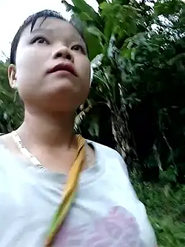 Snapshot of Samyy_xx chatting on October 14, 2025, 11:14 pm Samyy xx online show from October 14, 2025, 11:14 pm