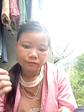 Snapshot of Samyy_xx chatting on October 6, 2025, 6:14 am Samyy xx online show from October 6, 2025, 6:14 am