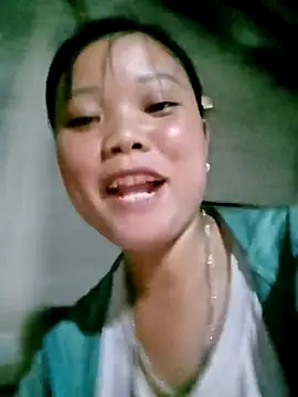 Snapshot of Samyy_xx chatting on November 15, 2025, 9:46 am Samyy xx online show from November 15, 2025, 9:46 am