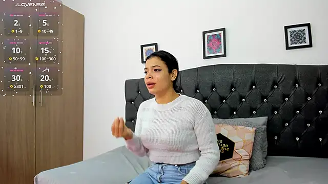 Snapshot of michellmorgans chatting on October 8, 2025, 11:34 am michellmorgans online show from October 8, 2025, 11:34 am