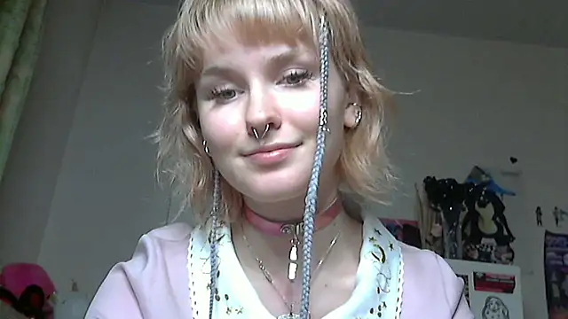 Paradoxy  online show from May 11, 2026, 7:55 pm
