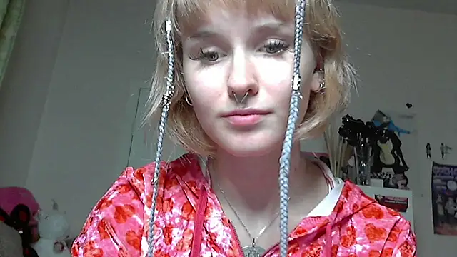 Paradoxy  online show from May 9, 2026, 9:07 pm