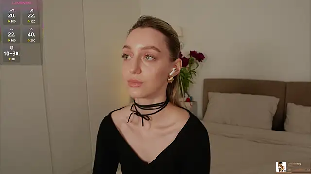Snapshot of SophieBelll chatting on May 28, 2026, 11:05 am SophieBelll online show from May 28, 2026, 11:05 am