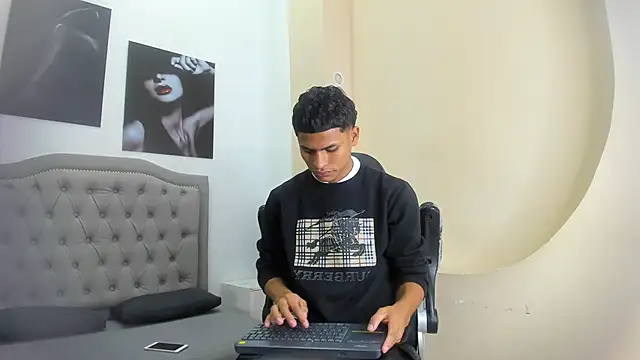 paull cassidy online show from November 28, 2025, 11:21 am