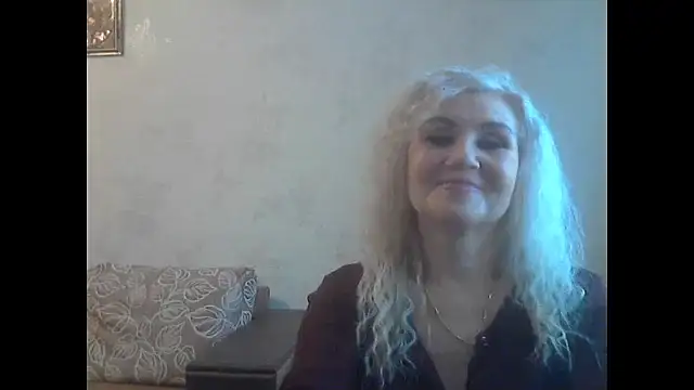 Snapshot of LadySexyBlond chatting on November 20, 2025, 7:09 am LadySexyBlond online show from November 20, 2025, 7:09 am