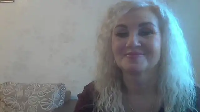 Snapshot of LadySexyBlond chatting on October 30, 2025, 5:28 am LadySexyBlond online show from October 30, 2025, 5:28 am