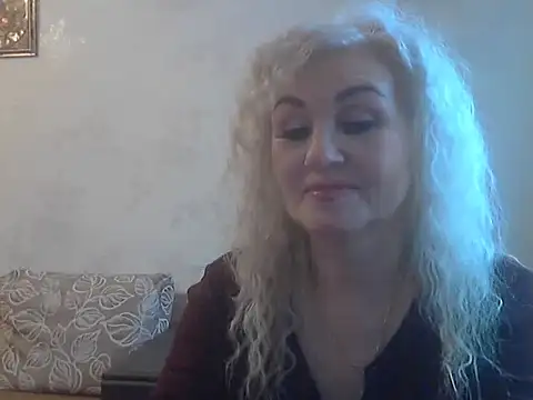 LadySexyBlond online show from April 23, 2026, 1:02 pm