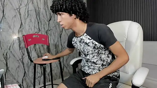 Snapshot of xion_ez chatting on November 19, 2025, 7:58 pm xion ez online show from November 19, 2025, 7:58 pm