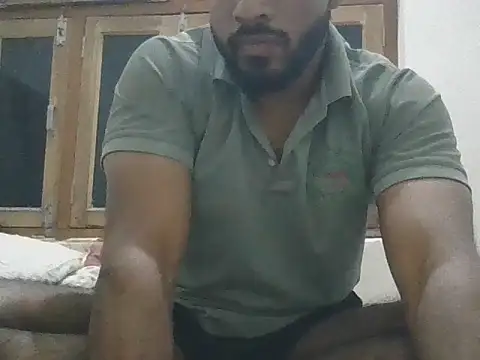 Raw12499 online show from November 30, 2025, 5:36 pm