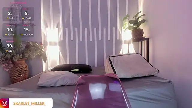 skarlet miller  online show from November 3, 2025, 12:20 pm