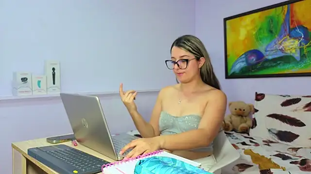 Snapshot of katiaa_lovv chatting on March 26, 2026, 10:29 pm katiaa lovv online show from March 26, 2026, 10:29 pm