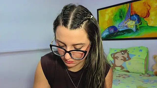 Snapshot of katiaa_lovv chatting on April 8, 2026, 12:17 pm katiaa lovv online show from April 8, 2026, 12:17 pm