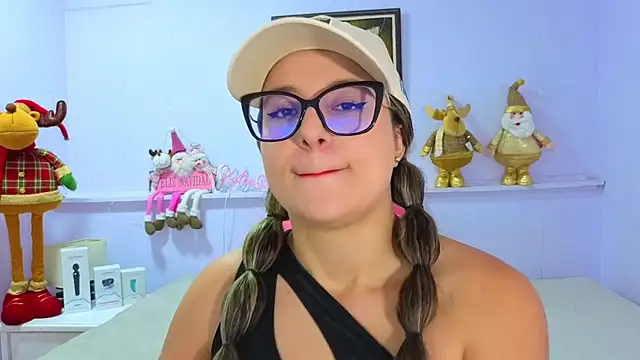 katiaa lovv online show from November 25, 2025, 12:05 pm