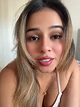 Snapshot of itsdanividarte chatting on April 26, 2026, 7:22 pm itsdanividarte online show from April 26, 2026, 7:22 pm