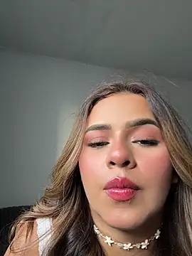 Snapshot of itsdanividarte chatting on June 23, 2026, 10:08 pm itsdanividarte online show from June 23, 2026, 10:08 pm