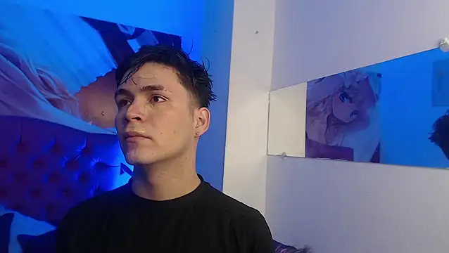 Aaron Foxxx online show from November 19, 2025, 12:16 pm