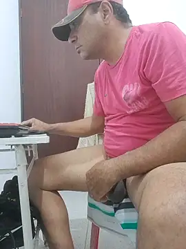 betoneto74 online show from October 31, 2025, 10:16 pm